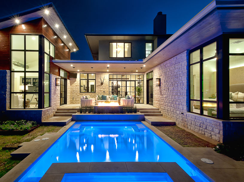 Luxury Home Design with Amazing Pool