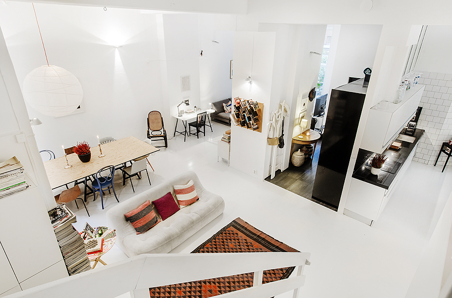 White Floor and the White Staircase under the White Ceiling