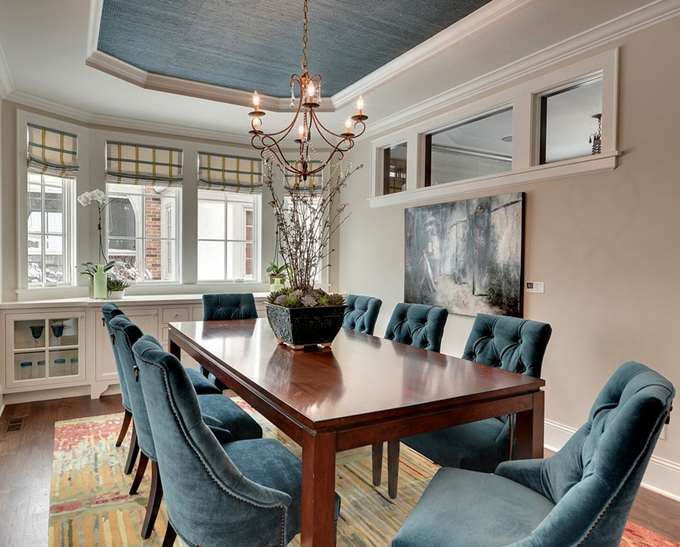 Tailored Formal Dining Room