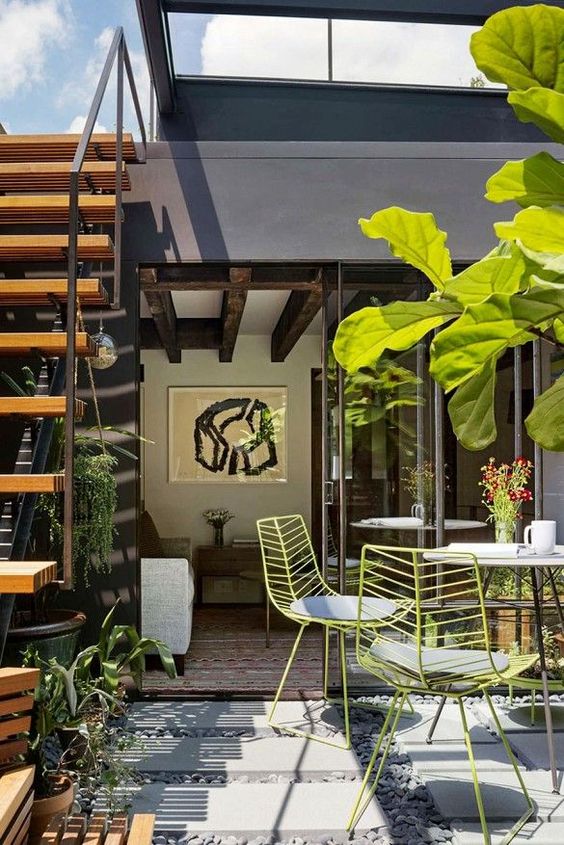 Contemporary patio with stylish furniture design Contemporary patio with stylish furniture design