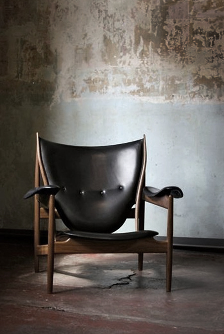 Mid century modern black leather on wood lounge chair Mid century modern black leather on wood lounge chair