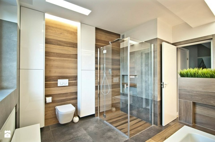 Bright Minimalist Bathroom Design Bright Minimalist Bathroom Design