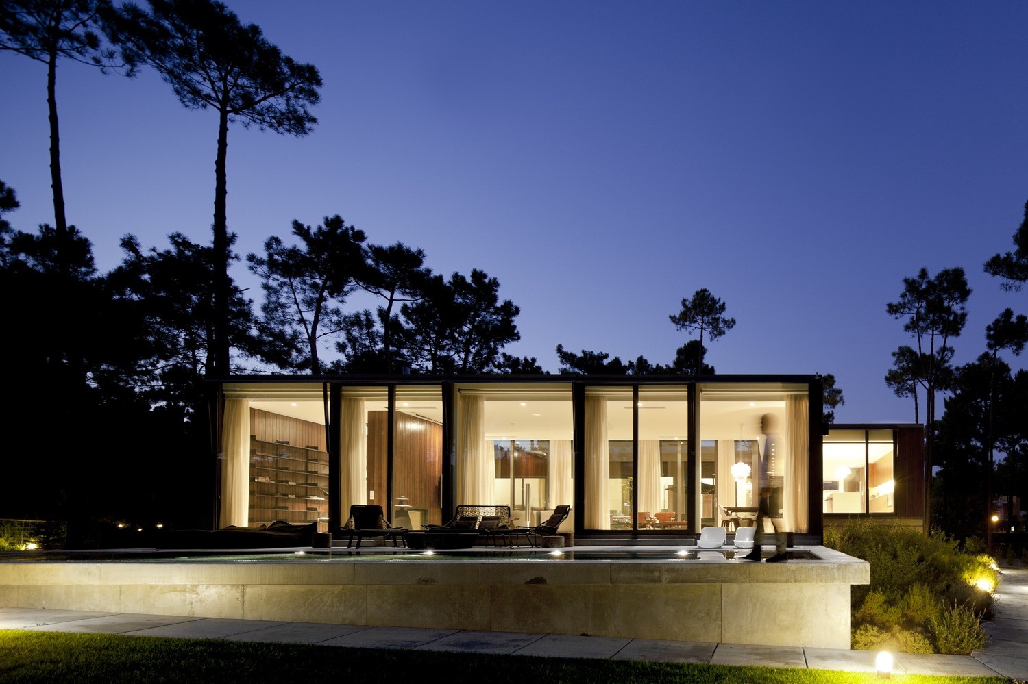 Evening View House under Portugal Tansparent Interior Show From Back Among Swimming Pool Also Patio At Aroeira III House Evening View House under Portugal Tansparent Interior Show From Back Among Swimming Pool Also Patio At Aroeira III House