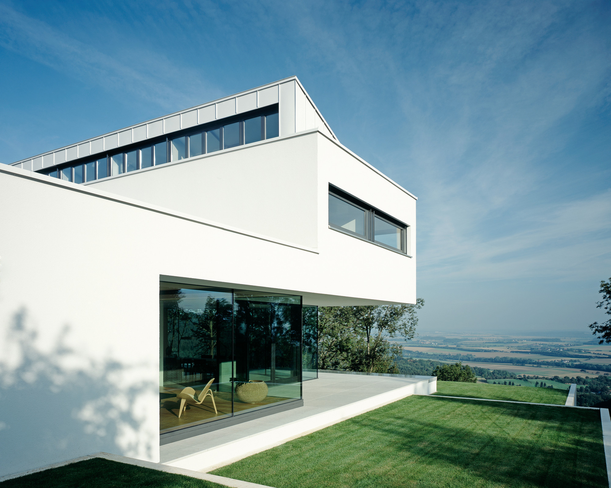 House Anna Philipp Design Ideas Showing Green Grass Also Glass Windows House Anna Philipp Design Ideas Showing Green Grass Also Glass Windows