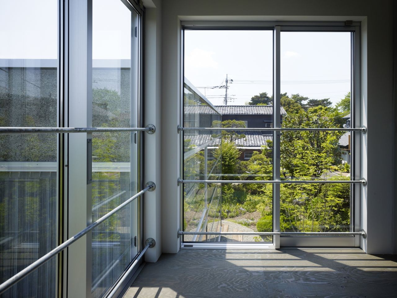 Open Garden House Upper Floor Interior Built Near Transparency Covering Wall Mixed Near Metallic Railing Open Garden House Upper Floor Interior Built Near Transparency Covering Wall Mixed Near Metallic Railing