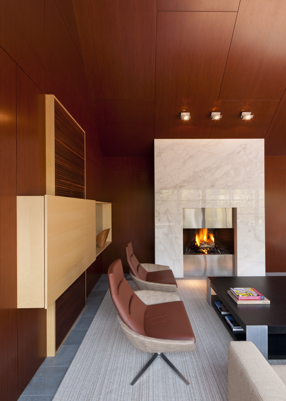 308 Mulberry by Robert M. Gurney Architect - Living Room with Fireplace 308 Mulberry by Robert M. Gurney Architect - Living Room with Fireplace