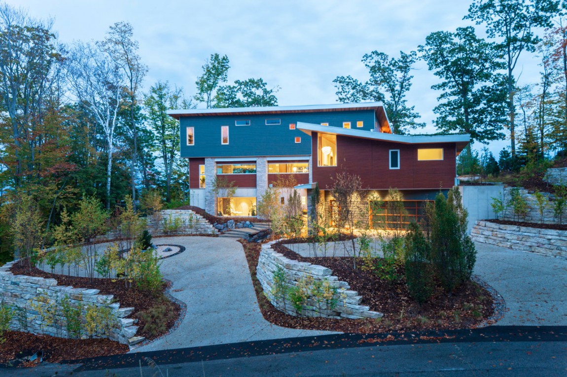 M-22 House by Michael Fitzhugh Architect M-22 House by Michael Fitzhugh Architect