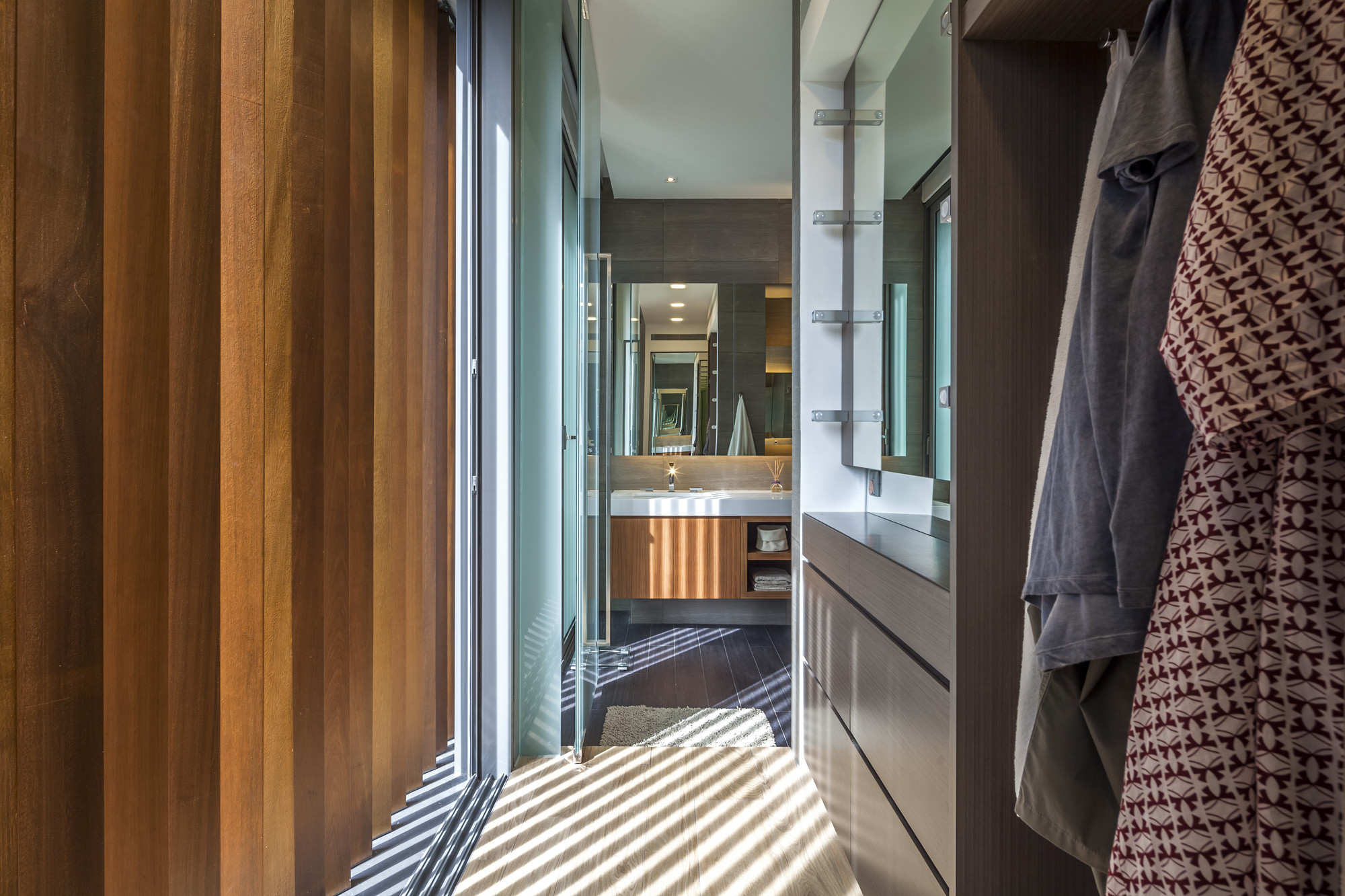 Soft Brown Colored Wooden Floor Along With Dark Brown Wooden Vanity Soft Brown Colored Wooden Floor Along With Dark Brown Wooden Vanity