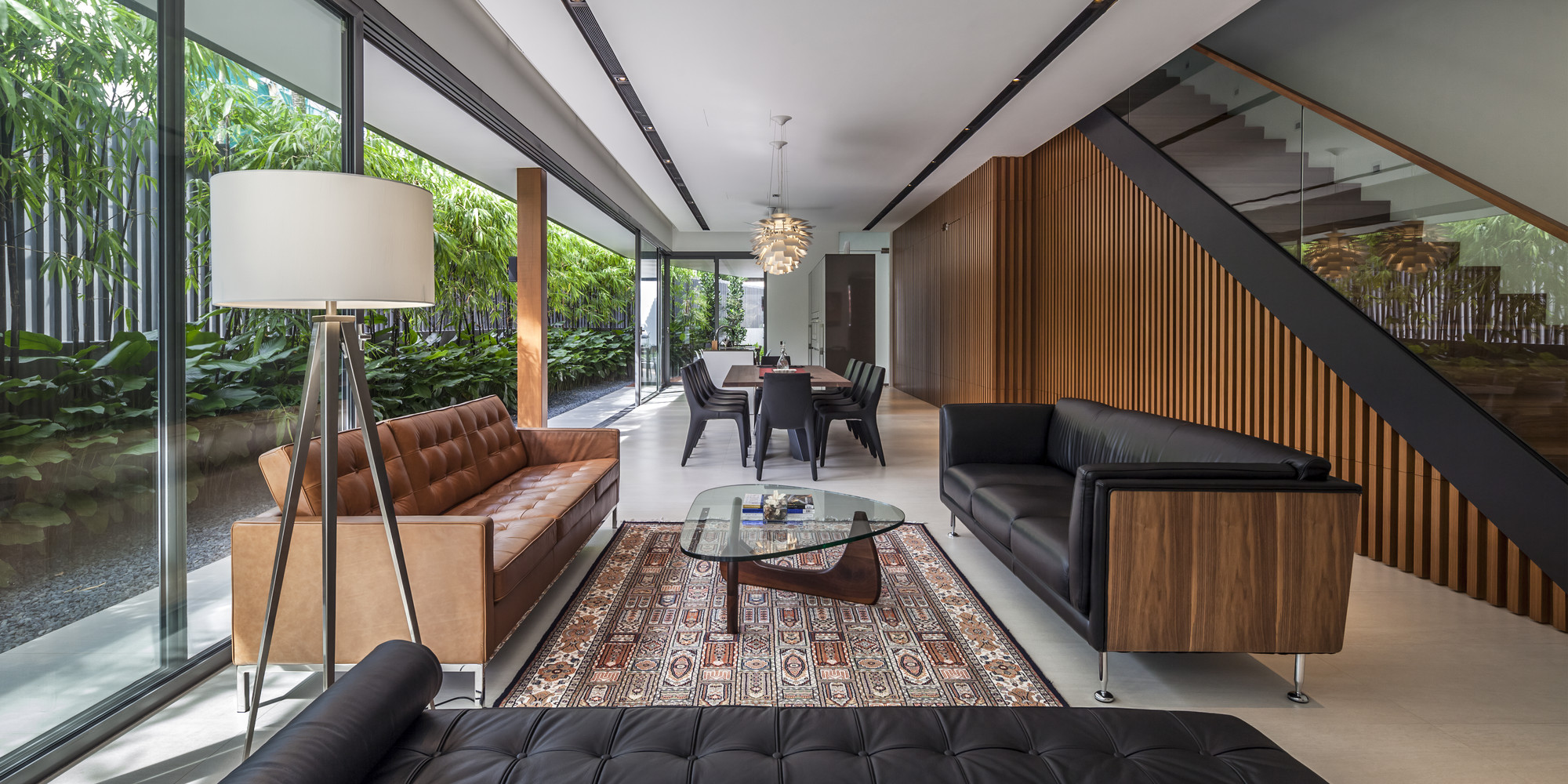 Sunny Side House by Wallflower Architecture + Design - Transparent Glass Which Is Made From Glass Surface Sunny Side House by Wallflower Architecture + Design - Transparent Glass Which Is Made From Glass Surface