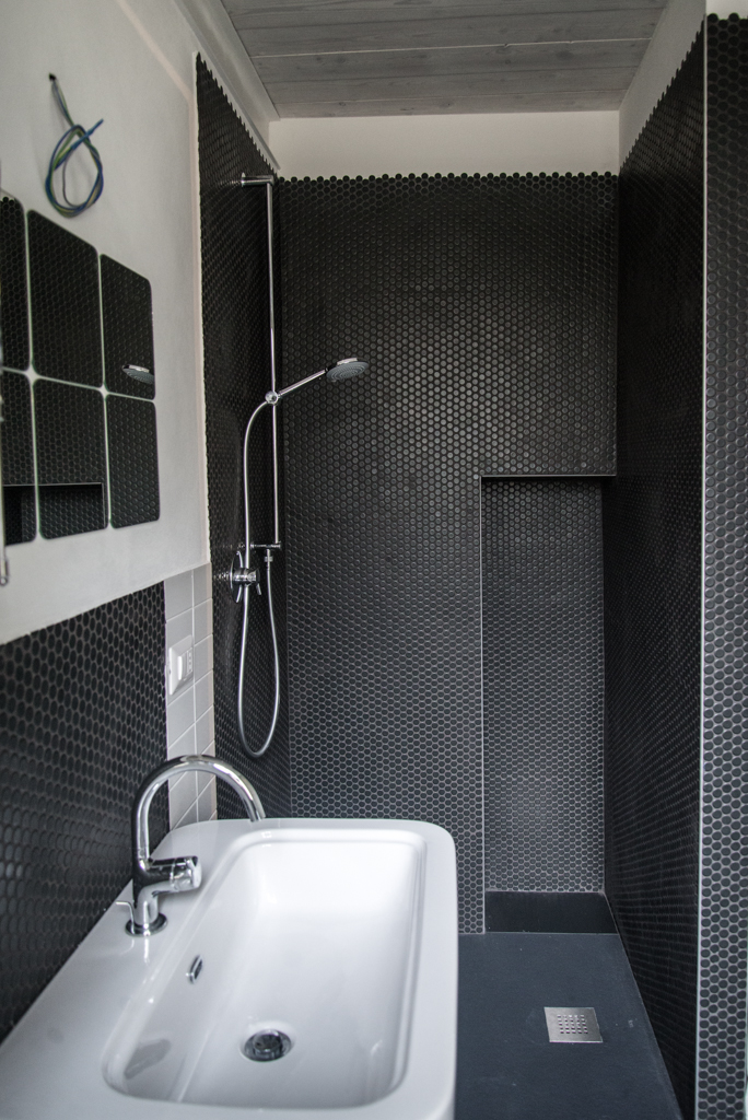 Via delle Orfane by CON3STUDIO - Bathroom Via delle Orfane by CON3STUDIO - Bathroom