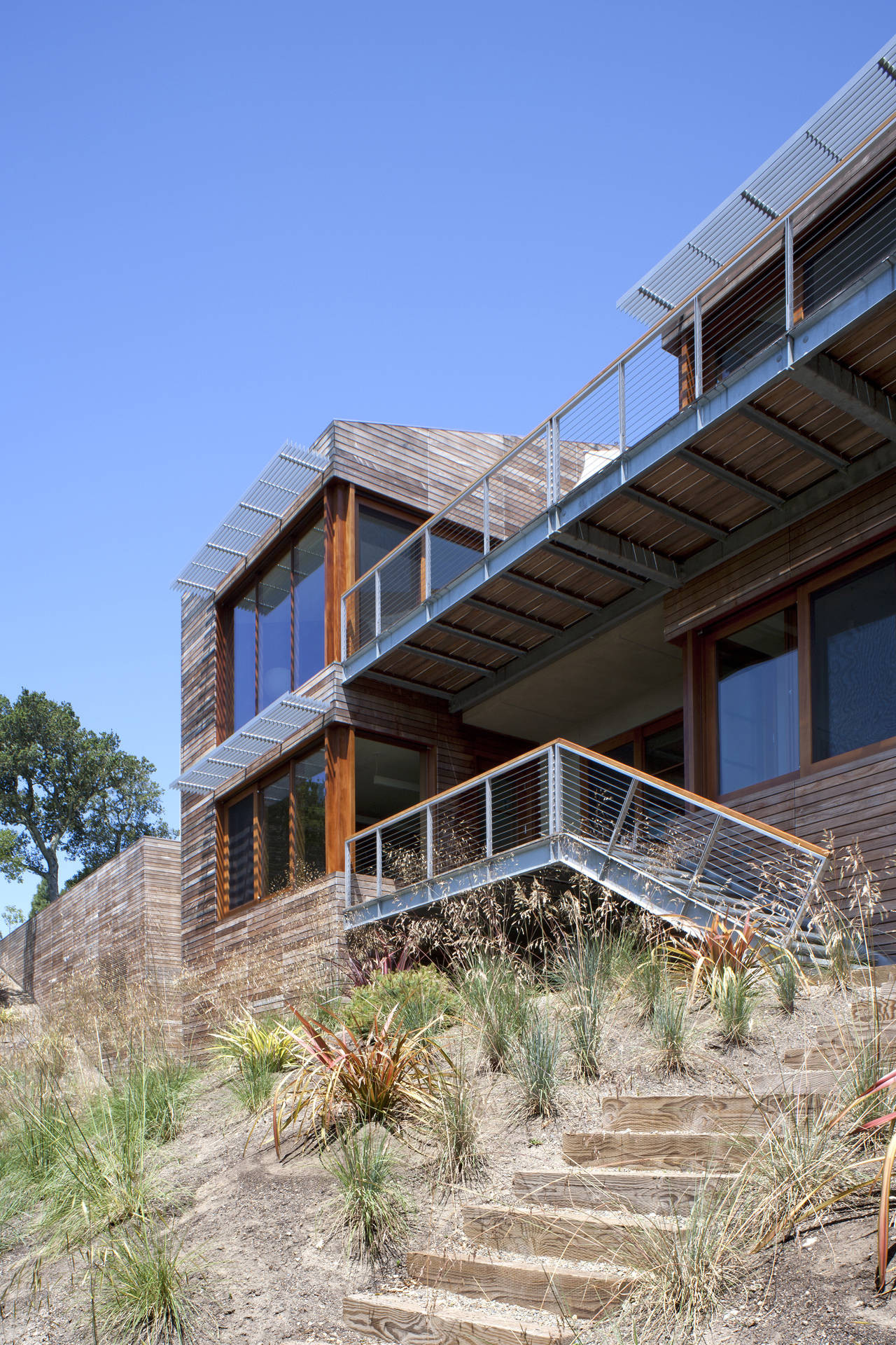 Exciting Outdoor Staircase Design Made From Stone Materials At Kentfield House Connect Near Metal Staircase With Wire Balustarde Exciting Outdoor Staircase Design Made From Stone Materials At Kentfield House Connect Near Metal Staircase With Wire Balustarde