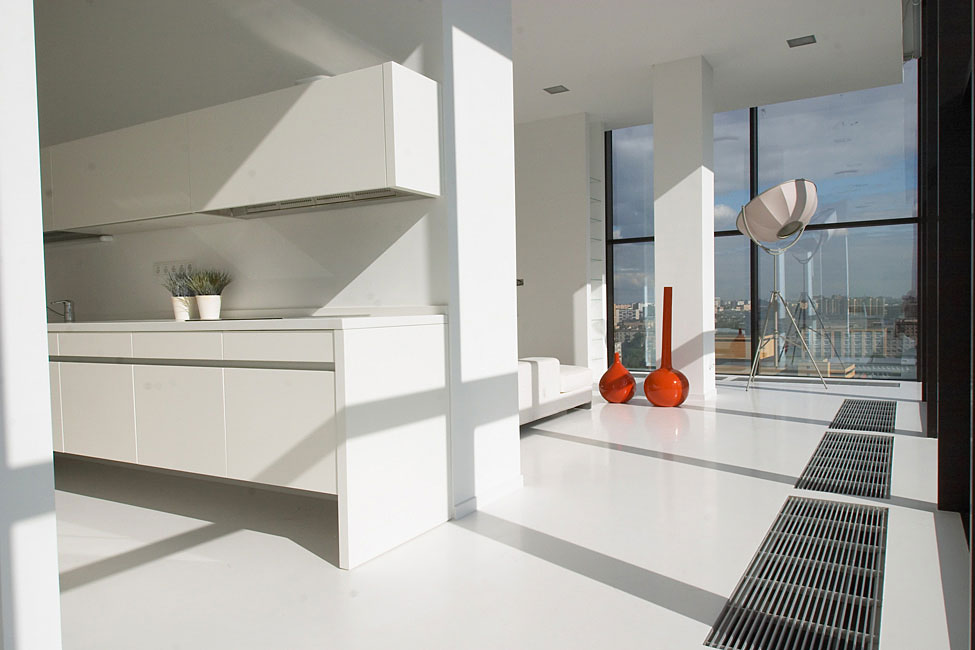Sleek Falcons Nest Penthouse Clear Interior Design Near Red Accent Accesories At Living Room With Great Floor Lamp Sleek Falcons Nest Penthouse Clear Interior Design Near Red Accent Accesories At Living Room With Great Floor Lamp