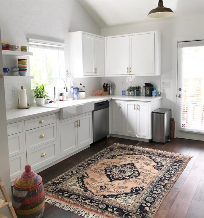 4 Benefits of Applying Large Kitchen Area Rugs Large kitchen area rugs - Distinctive Persian Design